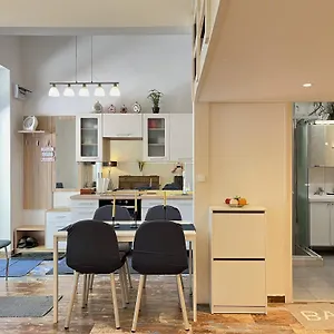Brand New Garden Flat / Free Parking Apartament