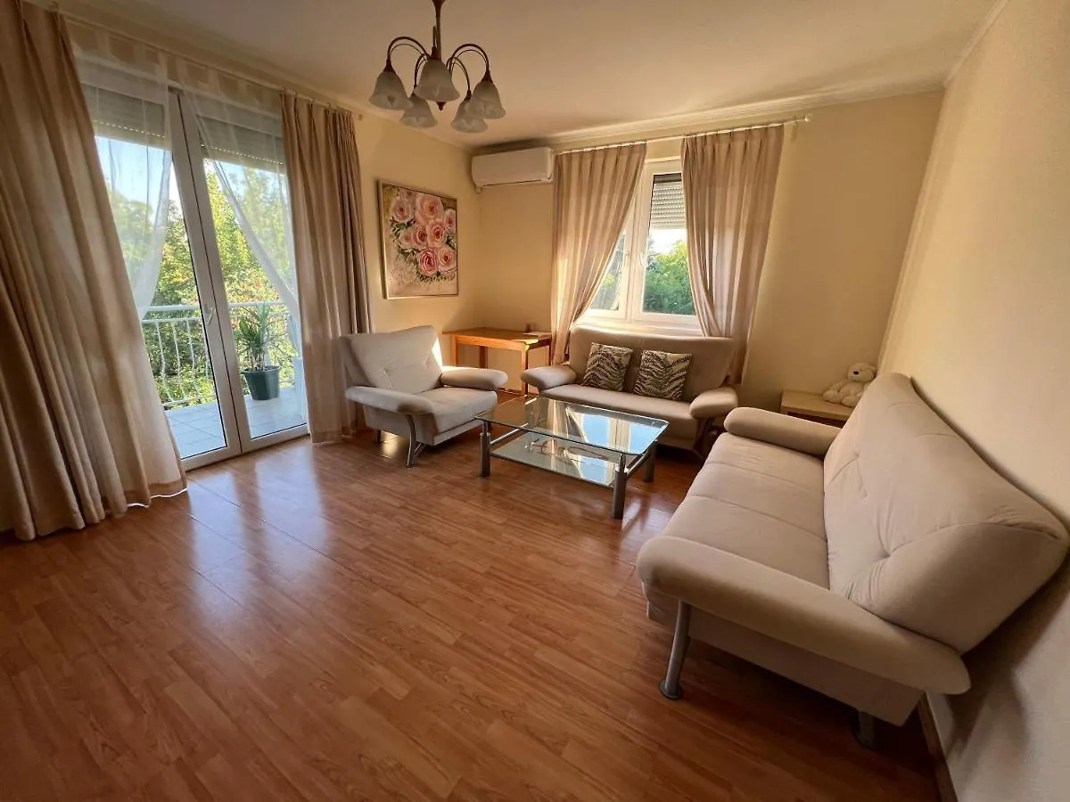 Lucky Home Будапешт Апартаменты